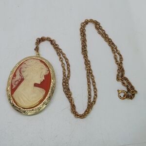 Elegant Gold and Red Cameo Pendant Necklace